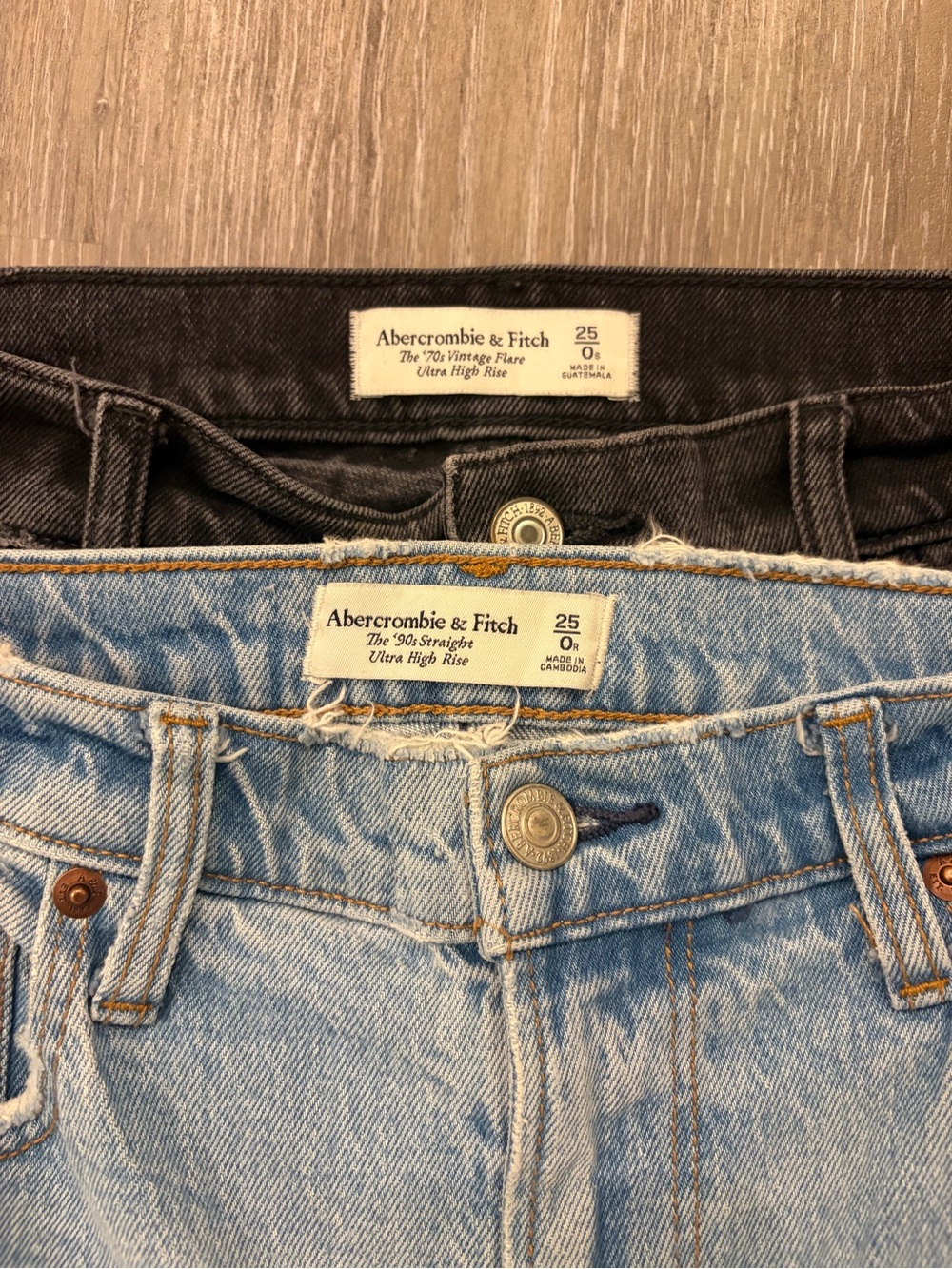 Abercrombie & Fitch Jeans Bundle - Picture 6 of 6